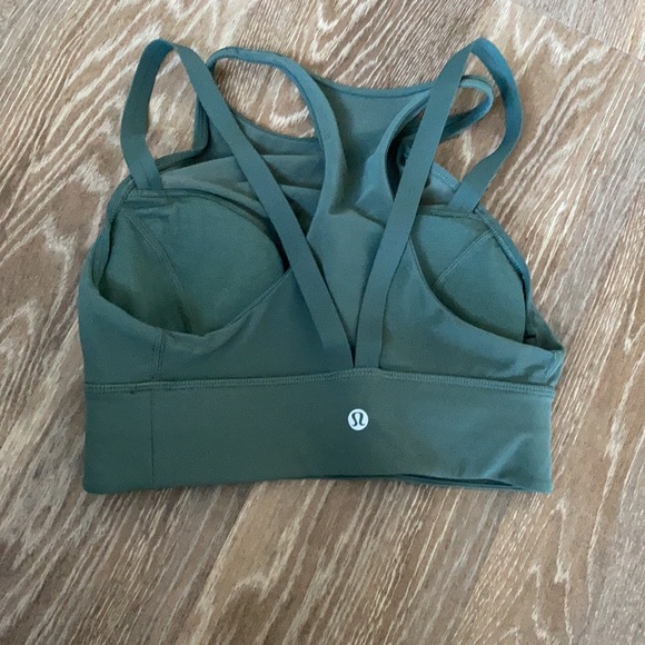 Lululemon sports bra - Picture 2 of 3